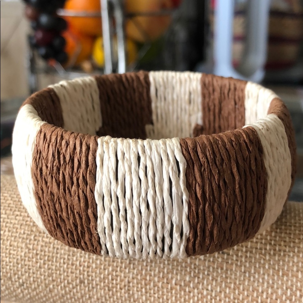 Paper Wrapped Bracelet - Picture 2 of 3